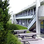 Hotel Campc Proville Szálloda