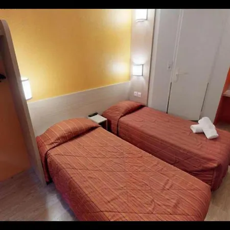 Premiere Classe Cambrai * Proville