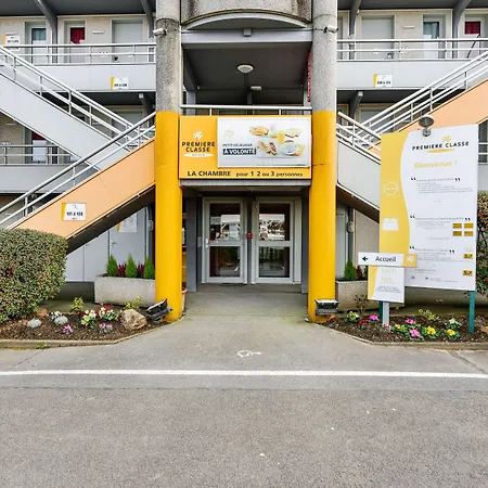 康布雷坡维尔普瑞米尔经典酒店 *