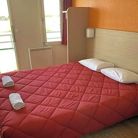 Fasthotel Cambrai * Proville