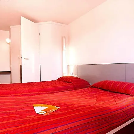 Fasthotel Cambrai Proville