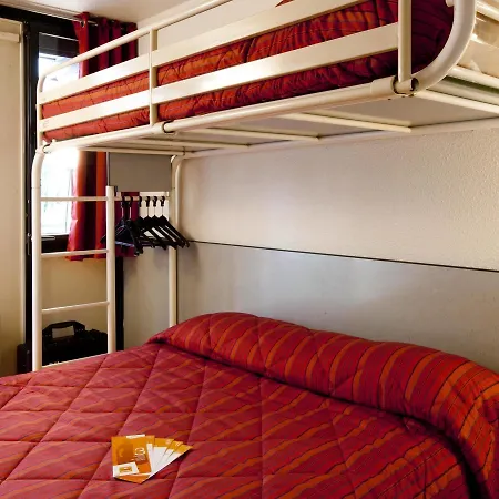 Fasthotel Cambrai * Proville