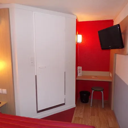 Fasthotel Cambrai * Proville