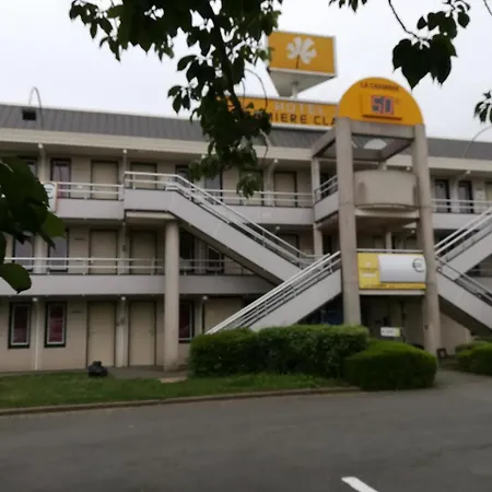 Premiere Classe Cambrai Hotel *