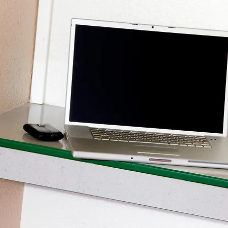 Premiere Classe Cambrai Proville